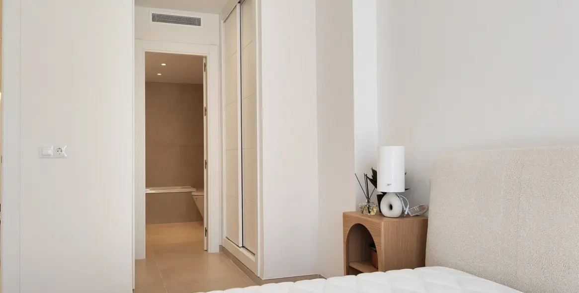 Long-term rent of ground floor apartment in Nueva Andalucía 10