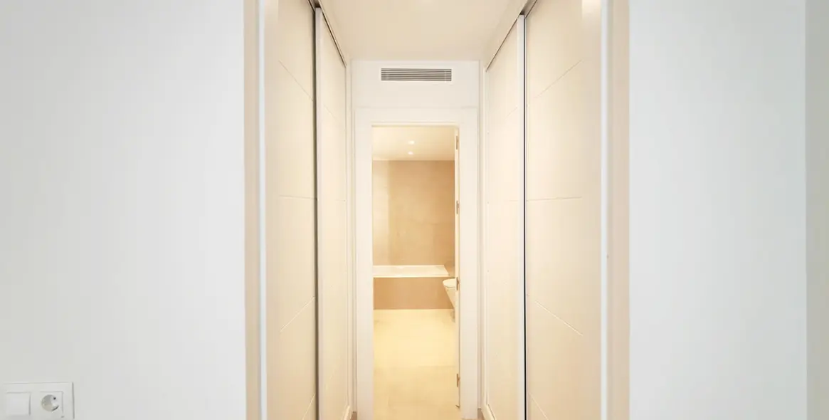 Long-term rent of ground floor apartment in Nueva Andalucía 11