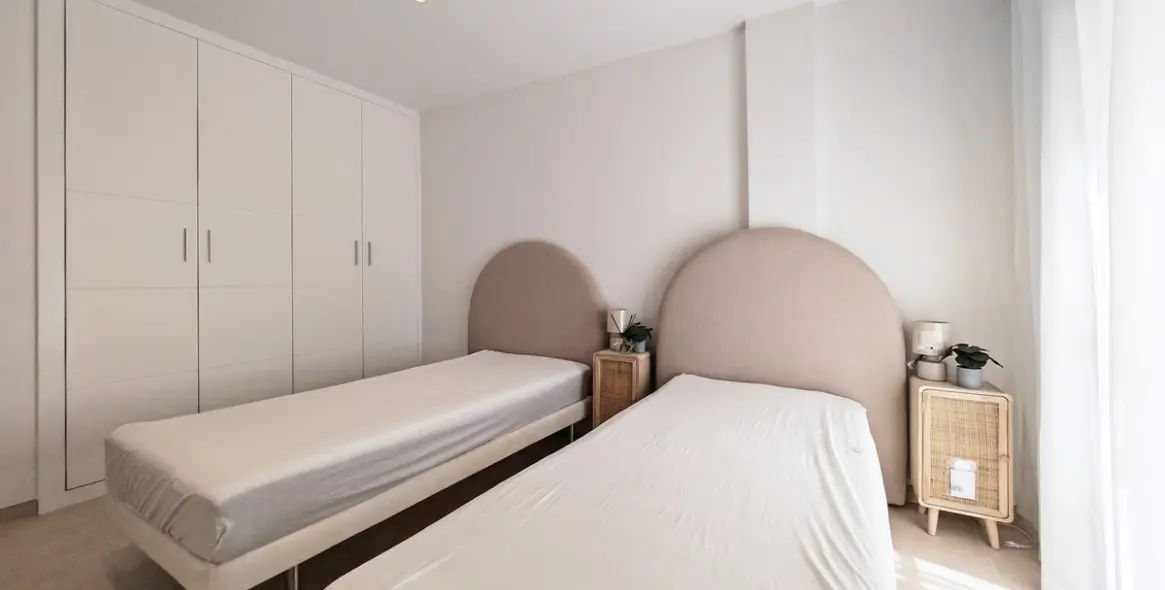 Long-term rent of ground floor apartment in Nueva Andalucía 13