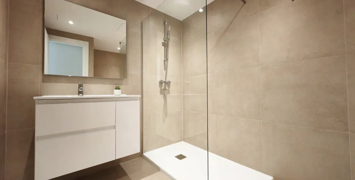 Long-term rent of ground floor apartment in Nueva Andalucía 15