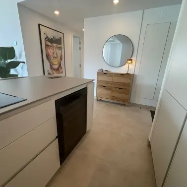 Alquiler a largo plazo de apartamento en planta media en Fuengirola