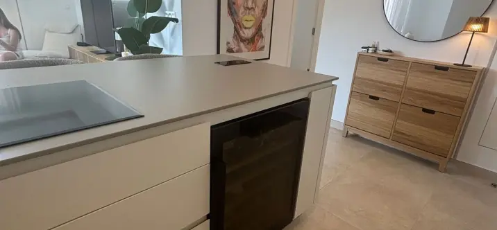 Alquiler a largo plazo de apartamento en planta media en Fuengirola 2