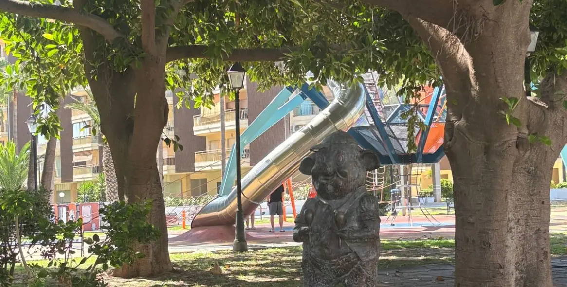 Alquiler a largo plazo de apartamento en planta media en Fuengirola 79