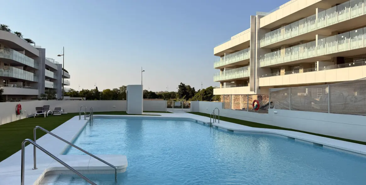 Long-term rent of commercial premises in San Pedro de Alcántara 12