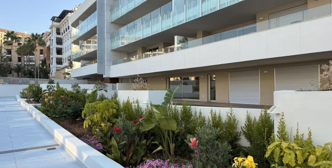 Long-term rent of commercial premises in San Pedro de Alcántara 15