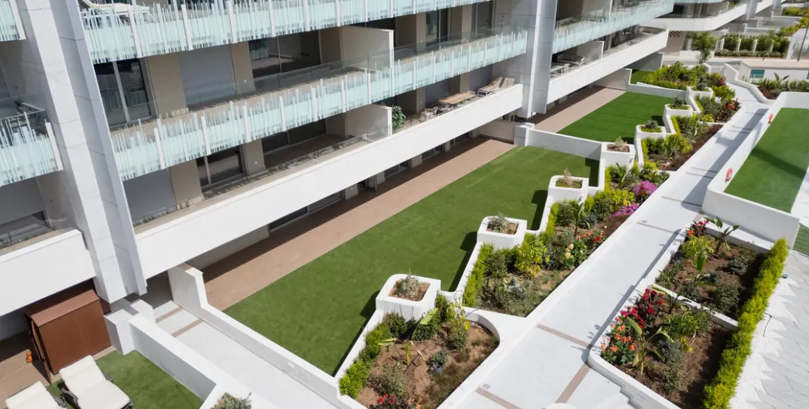 Long-term rent of commercial premises in San Pedro de Alcántara 25