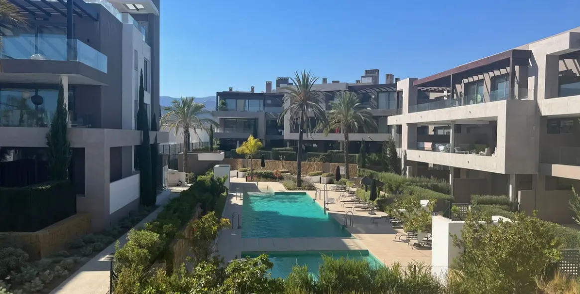 Long-term rent of ground floor apartment in Cancelada 1