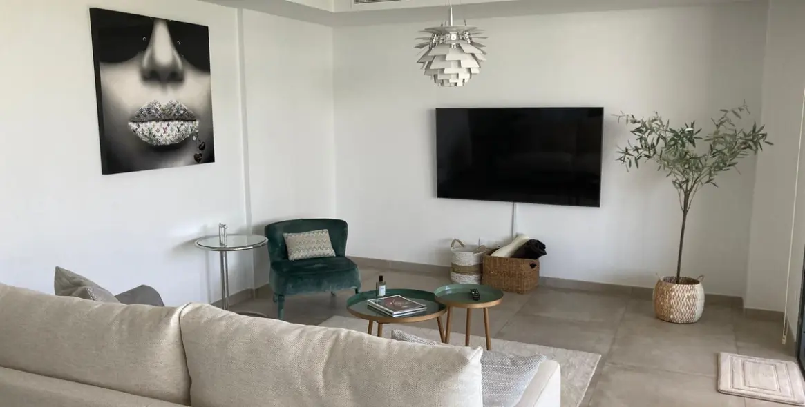 Long-term rent of ground floor apartment in Cancelada 4