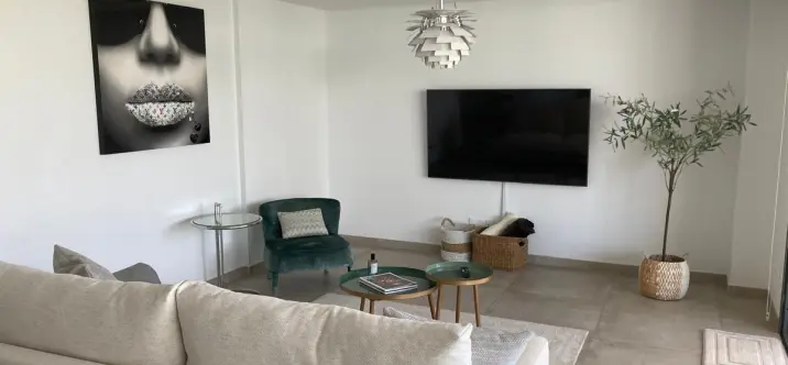 Long-term rent of ground floor apartment in Cancelada 3