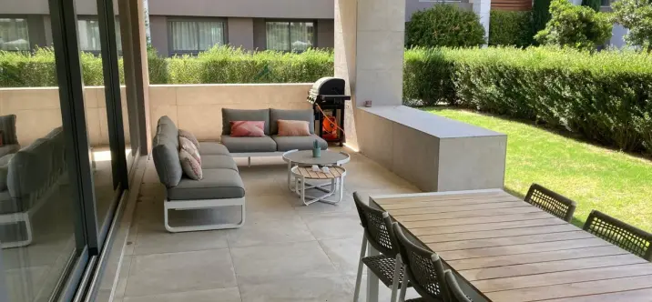 Long-term rent of ground floor apartment in Cancelada 4