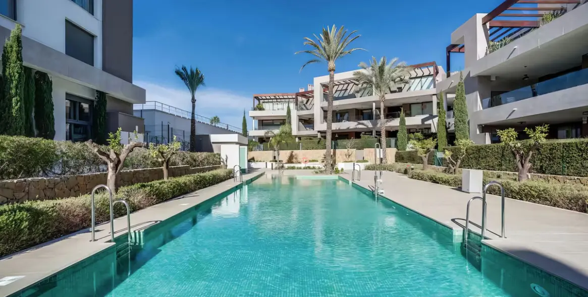 Long-term rent of ground floor apartment in Cancelada 12