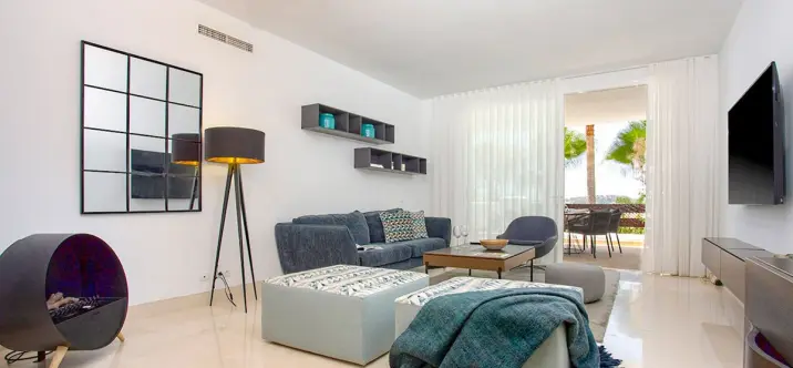 Long-term rent of middle floor apartment in Nueva Andalucía 1
