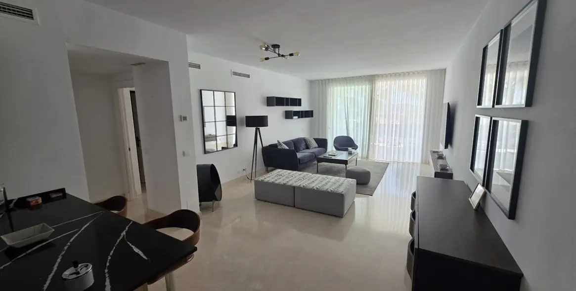 Long-term rent of middle floor apartment in Nueva Andalucía 5