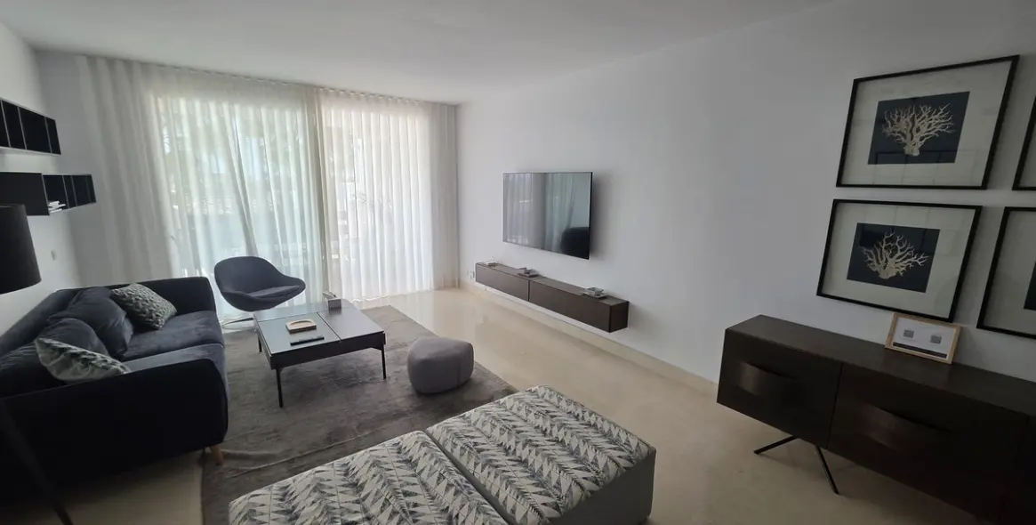 Long-term rent of middle floor apartment in Nueva Andalucía 6