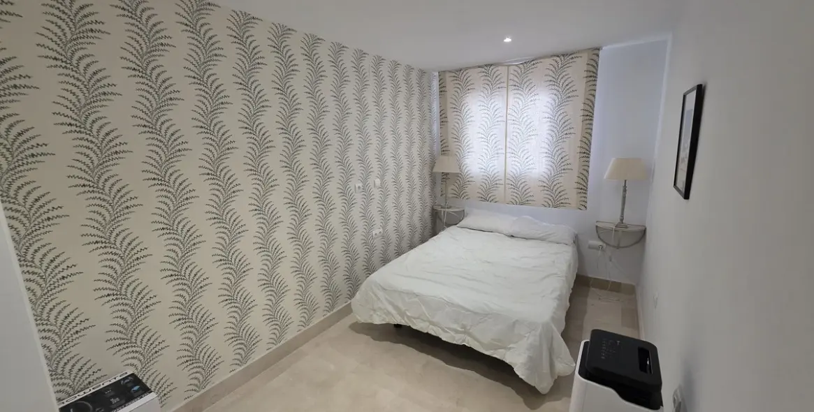 Long-term rent of middle floor apartment in Nueva Andalucía 18