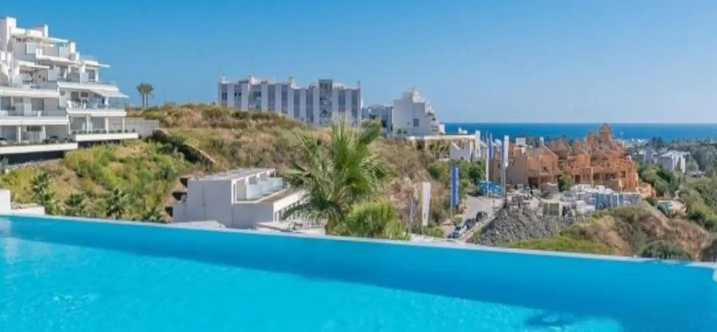Long-term rent of townhouse in Cancelada 0