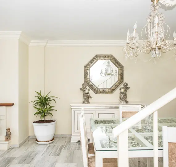 Long-term rent of penthouse duplex in Guadalmina Baja