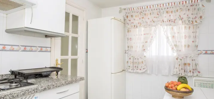 Long-term rent of penthouse duplex in Guadalmina Baja 4