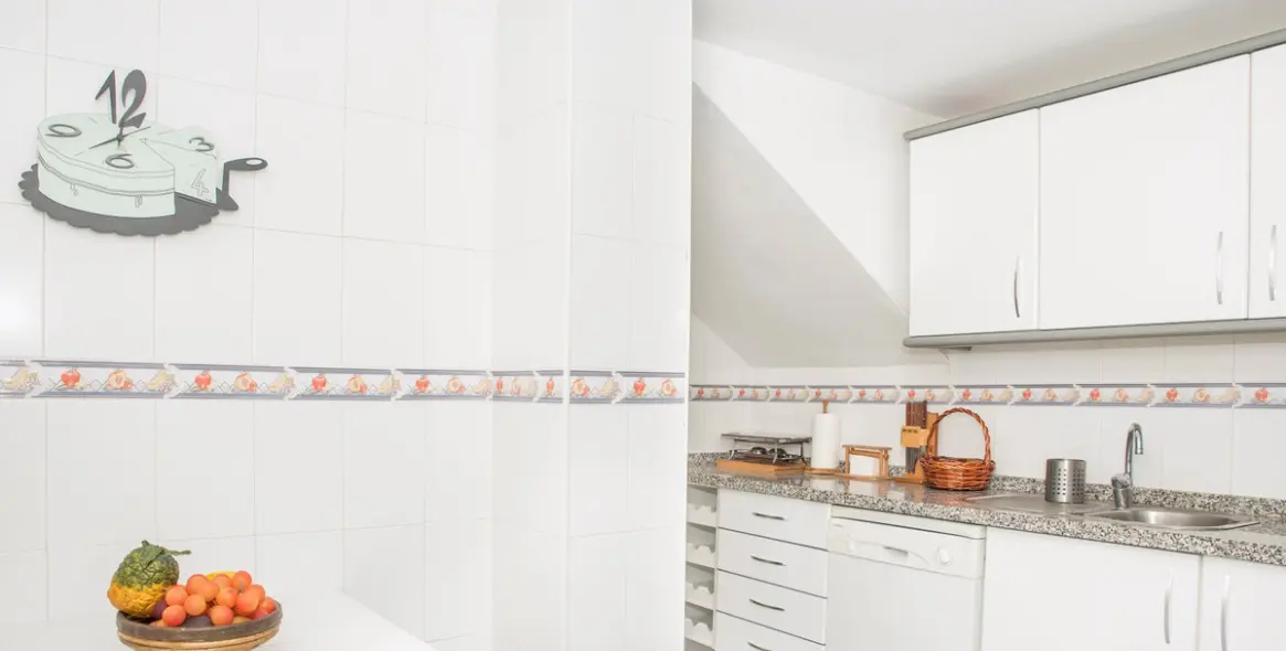 Long-term rent of penthouse duplex in Guadalmina Baja 6