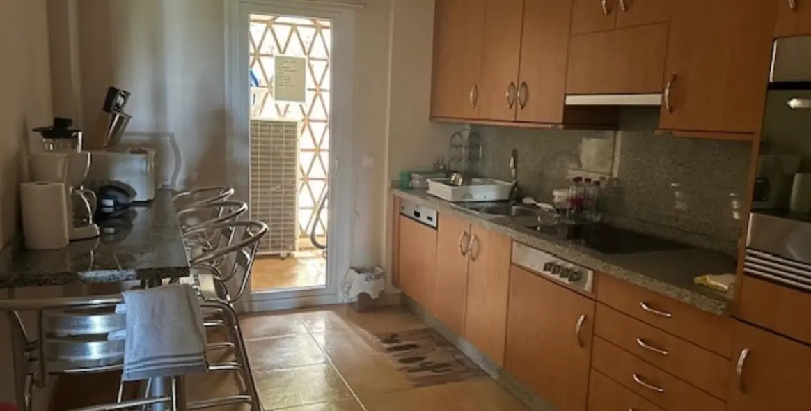 Long-term rent of ground floor apartment in Marbella 9