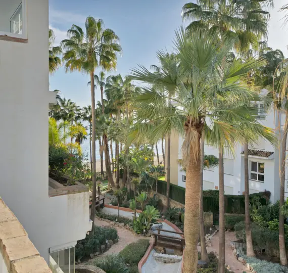 Ground floor apartment R4953517