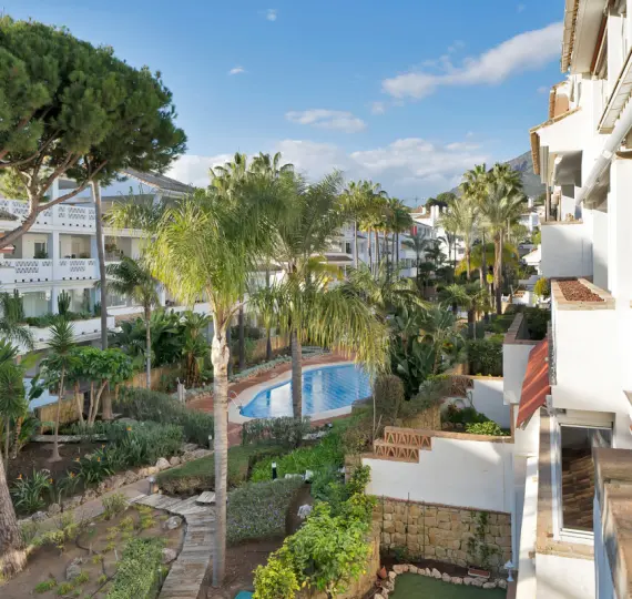 Ground floor apartment R4953517