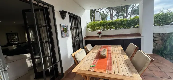 Долгосрочная аренда таунхауса в Aloha 1