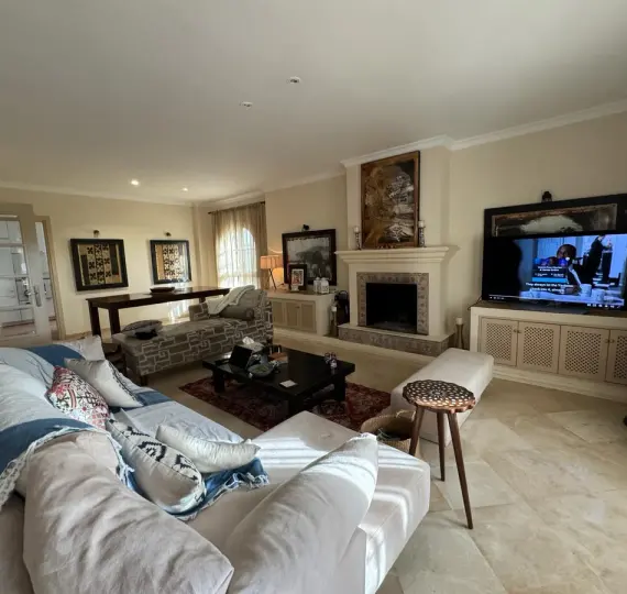 Долгосрочная аренда таунхауса в Aloha