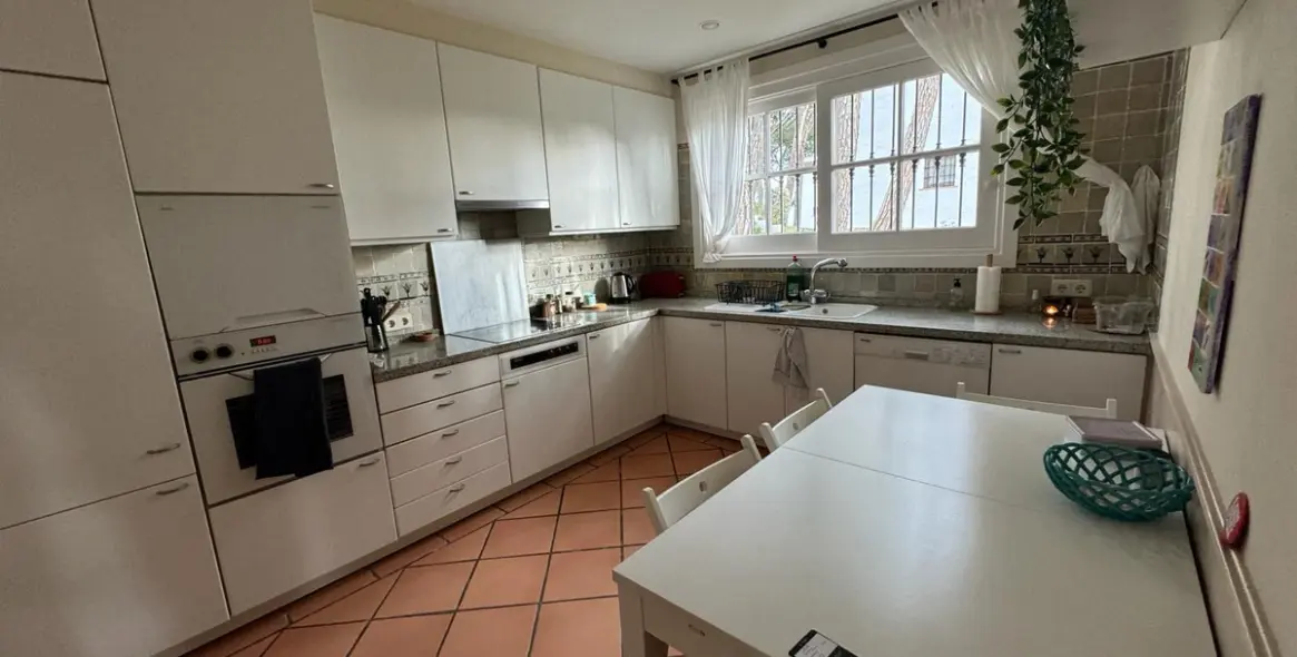 Долгосрочная аренда таунхауса в Aloha 7