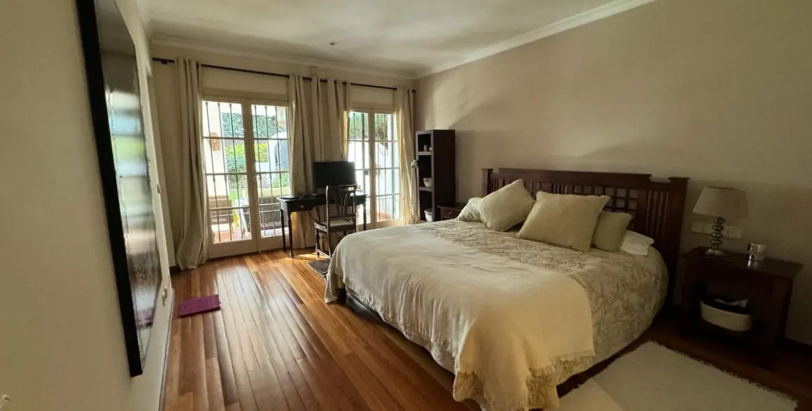 Долгосрочная аренда таунхауса в Aloha 9