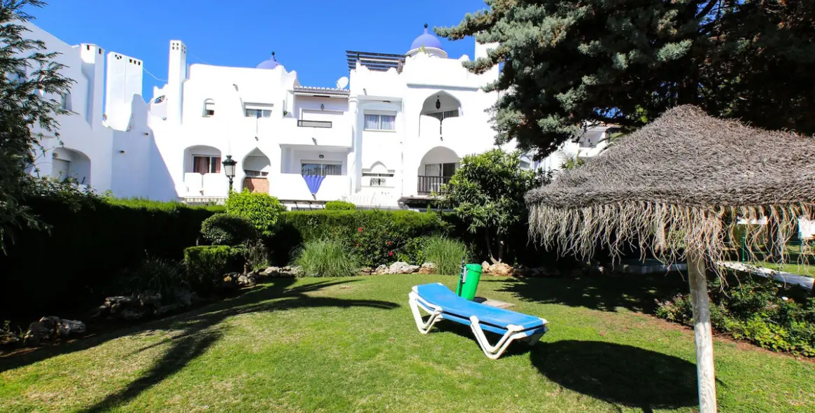 Долгосрочная аренда двухуровневого пентхауса в Calahonda 17