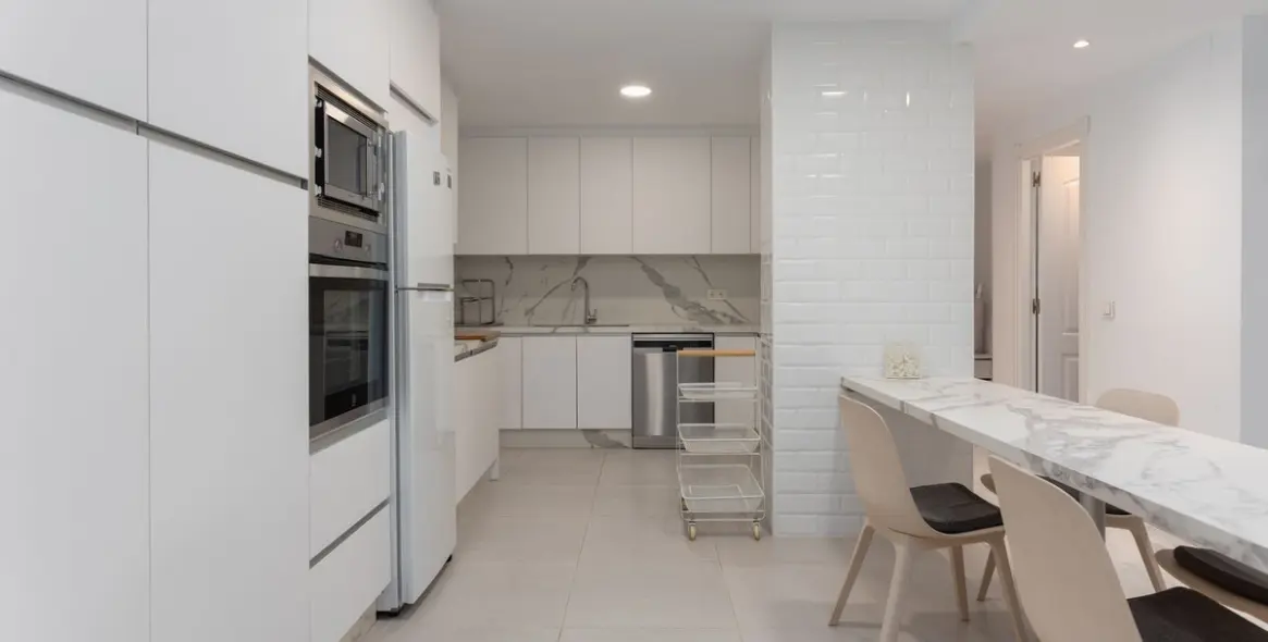 Alquiler a largo plazo de apartamento en planta baja en San Pedro de Alcántara 8