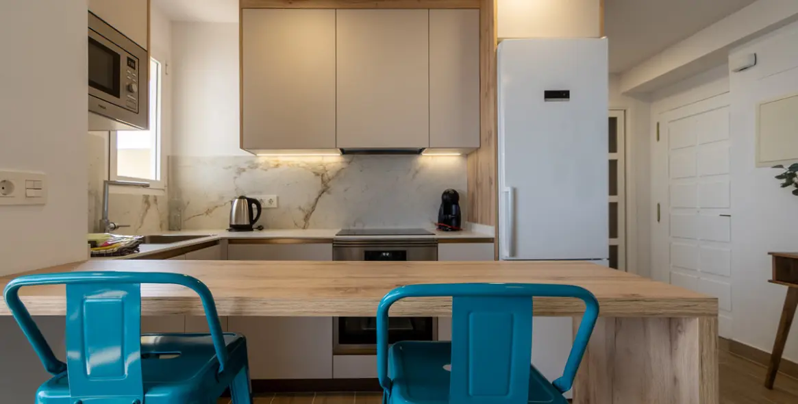 Long-term rent of middle floor apartment in Elviria 7