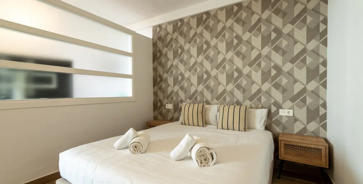 Long-term rent of middle floor apartment in Elviria 10