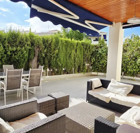 Ground floor apartment R5207833