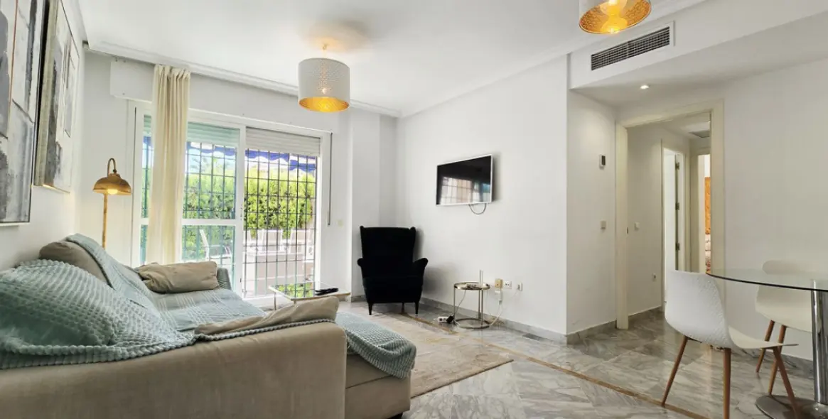 Долгосрочная аренда апартаментов на первом этаже в Marbella (район Marbella) 4