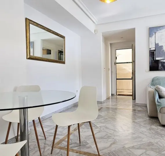 Ground floor apartment R5207833