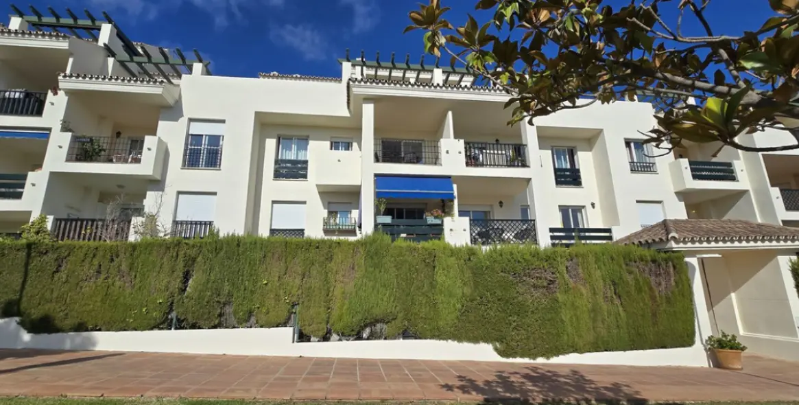 Долгосрочная аренда апартаментов на первом этаже в Marbella (район Marbella) 8