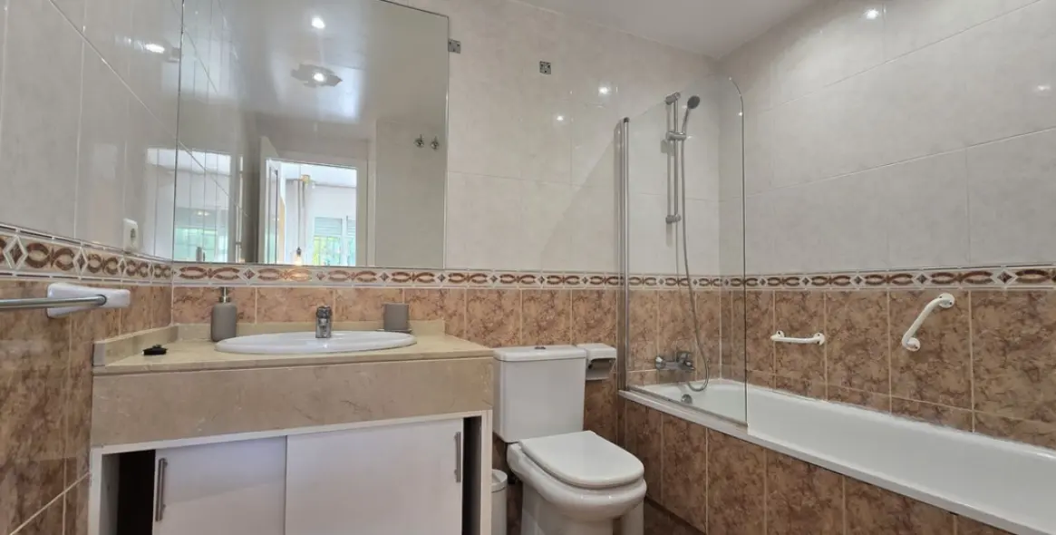 Long-term rent of ground floor apartment in Marbella 17