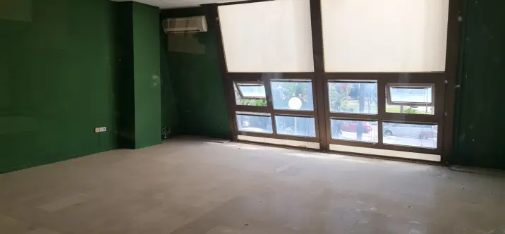 Long-term rent of office in Puerto Banús 4