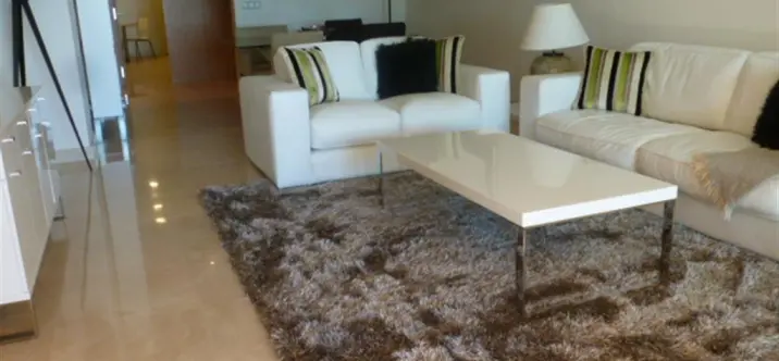 Долгосрочная аренда апартаментов на среднем этаже в La Quinta 0