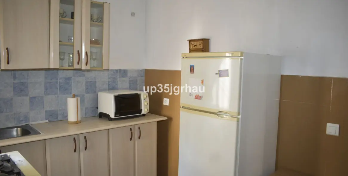 Long-term rent of ground floor apartment in Estepona 3