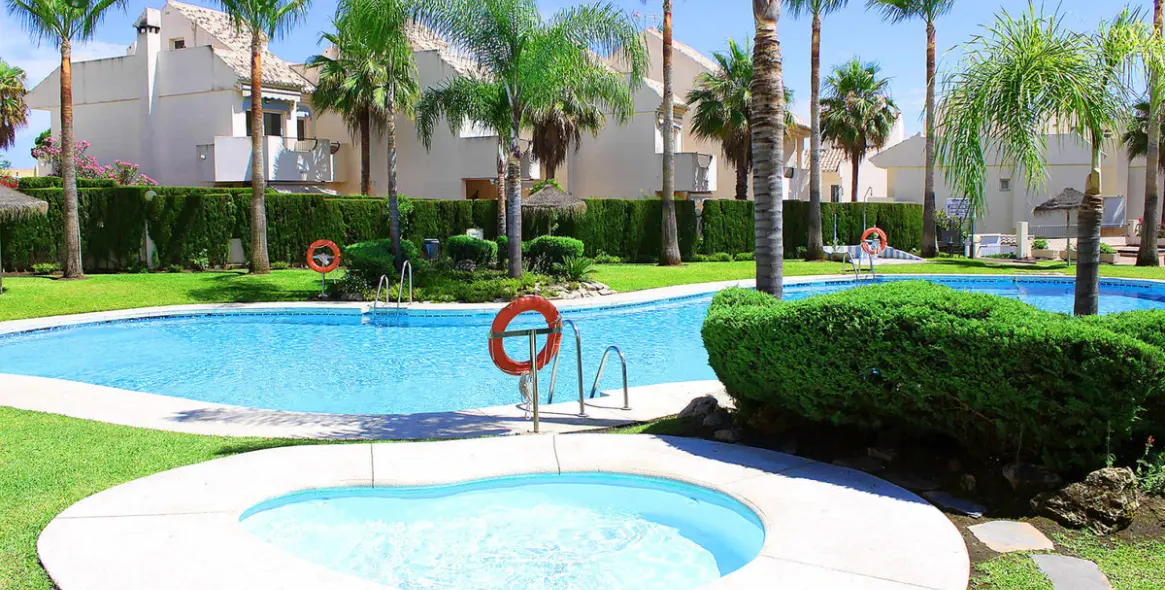 Long-term rent of townhouse in Las Chapas 5