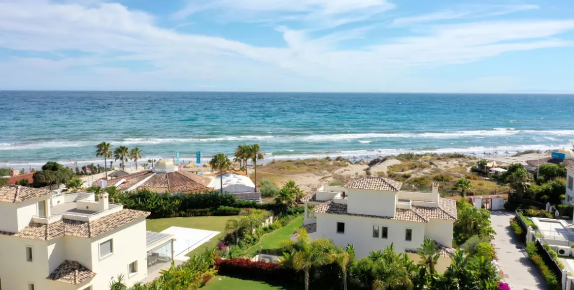 Long-term rent of townhouse in Las Chapas 6