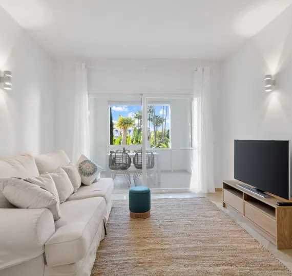 Long-term rent of ground floor apartment in Costalita