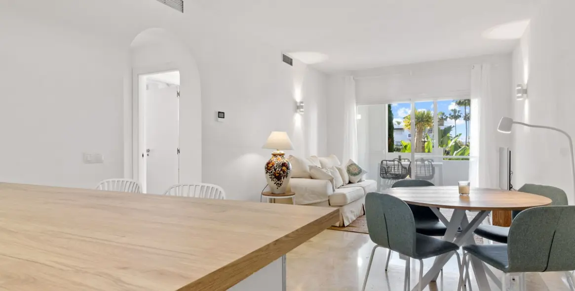 Долгосрочная аренда апартаментов на первом этаже в Costalita 5