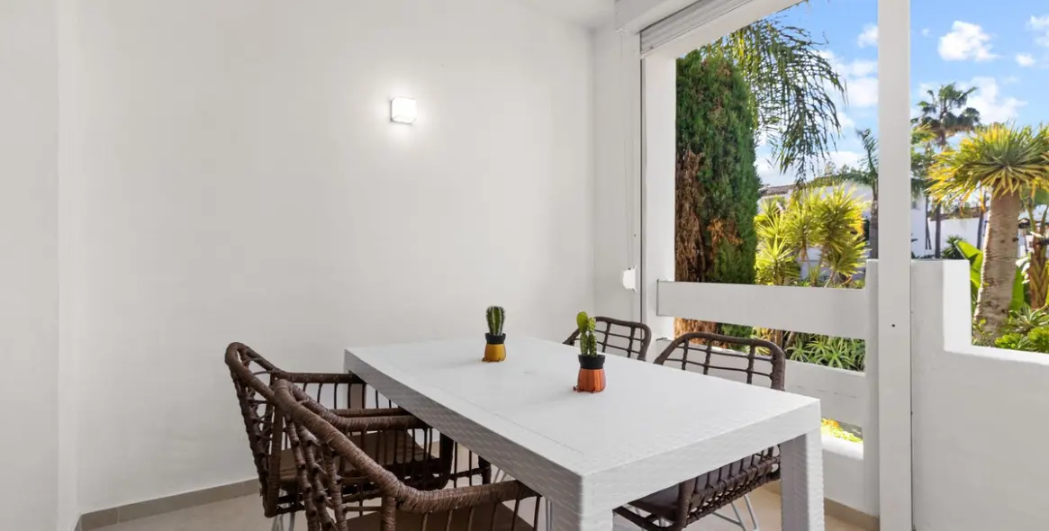 Долгосрочная аренда апартаментов на первом этаже в Costalita 14