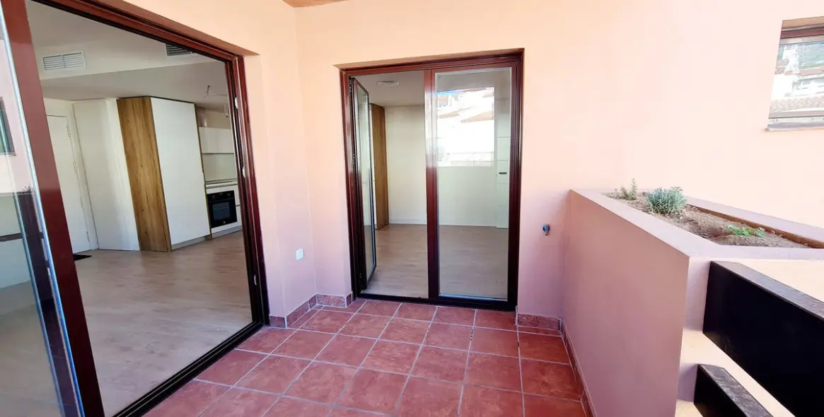 Долгосрочная аренда апартаментов на среднем этаже в Benalmadena 7