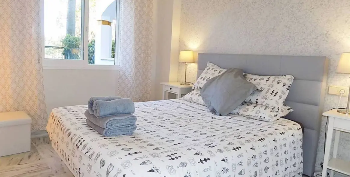 Long-term rent of ground floor apartment in Nueva Andalucía 8