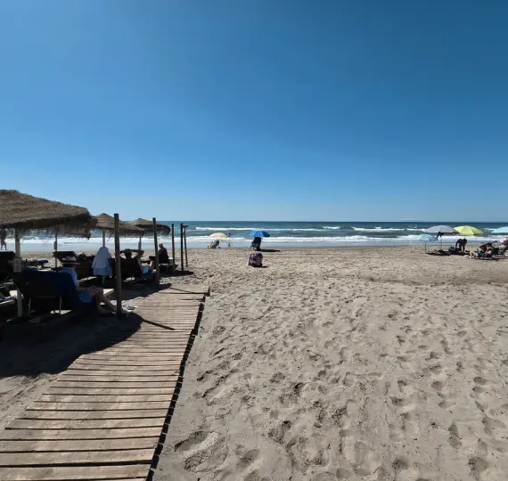 Долгосрочная аренда дома на две семьи в Elviria